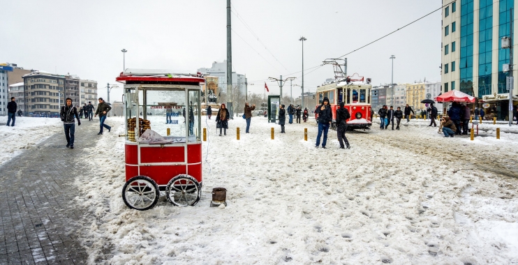 الشتاء في مدينة إسطنبول